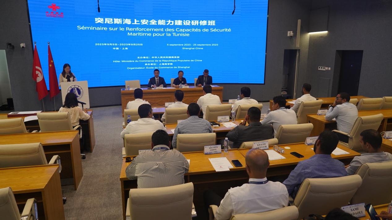 图为结业典礼现场图